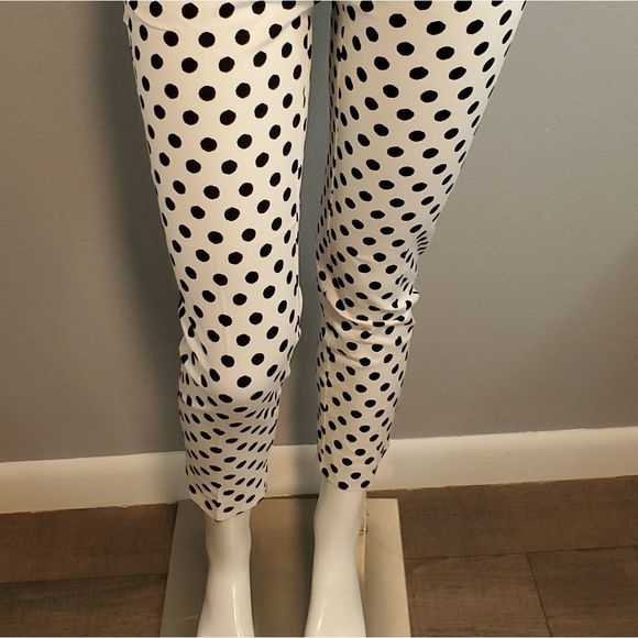 New York & Company Black and White Polka Dot Jeggings - Picture 3 of 15